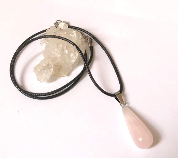 Cordão Colar com Quartzo Rosa