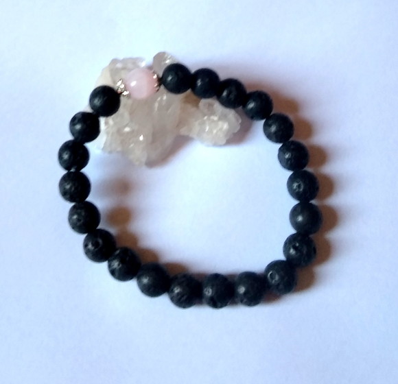 Pulseira Japamala 21 contas lava vulcanica e quartzo rosa