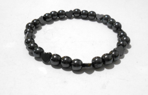 Pulseira Ajustável Hematita em Esfera e em Coração