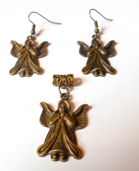 Conjunto Brinco e Pingente Ouro Velho com Anjo