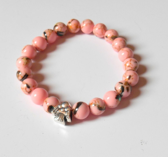 Pulseira Japamala rosa com 21 contas e anjo