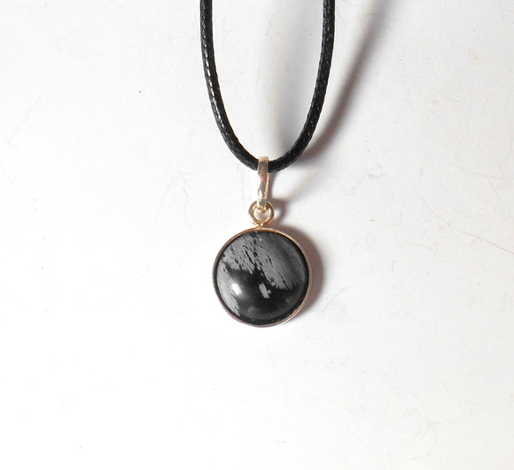 Cordão colar pingente obsidiana