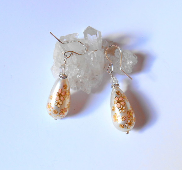 Brinco em Prata 925 com Gota com Flores e Cristal