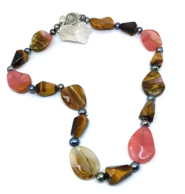 Colar Cristal Cherry, Olho de Tigre e Perolas Escuras