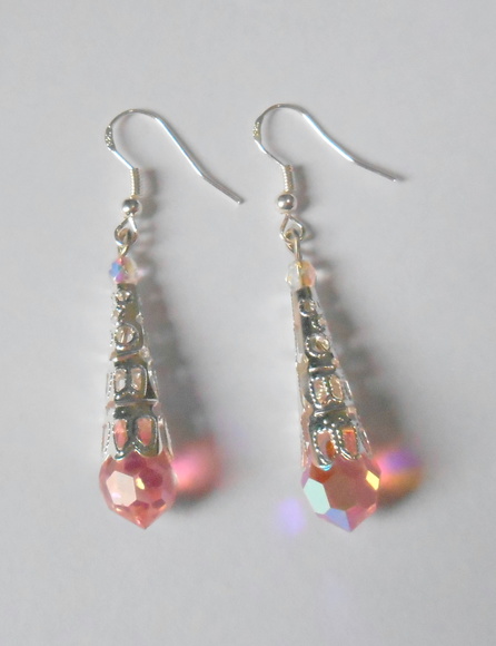 Brinco gota cristal rosa