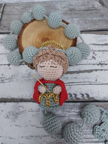 Terço de Amigurumi São Miguel Arcanjo