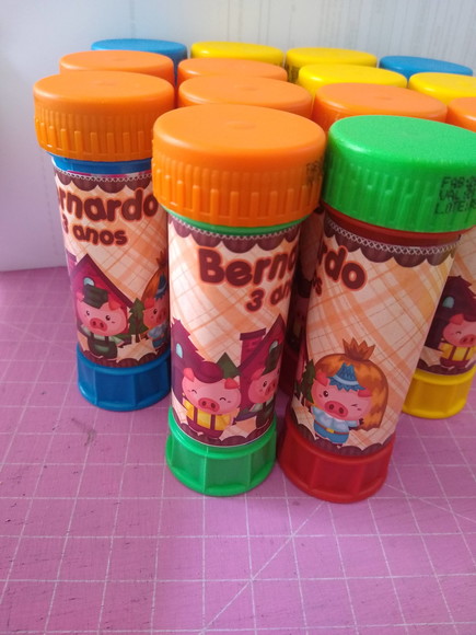 Bolinha de Sabão Personalizada 3 Porquinhos