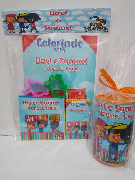 Kit Colorir com Massinha e Cofrinho 3 Palavrinhas