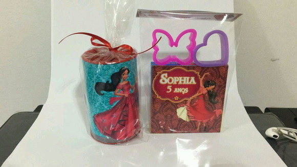 Kit Cofrinho e Massinha Elena de Avalor