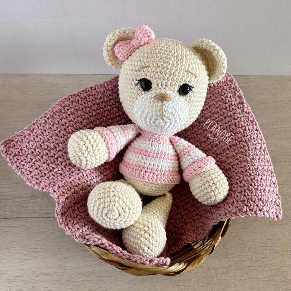 Ursinha Lilly Baby com Blusão Listrado - Amigurumi - Imagem 3