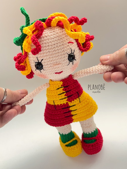 Boneca Emília - Amigurumi - Imagem 4