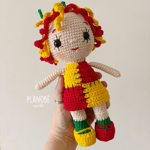 Boneca Emília - Amigurumi - Imagem 3