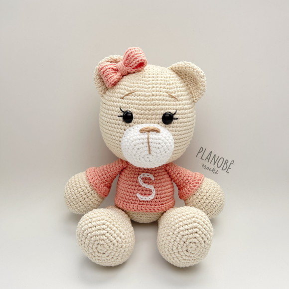 Ursa Lilly com blusão - Amigurumi - Imagem 3