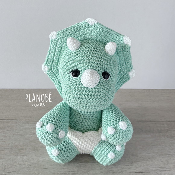 Dino Baby Triceratops - Amigurumi - Imagem 3