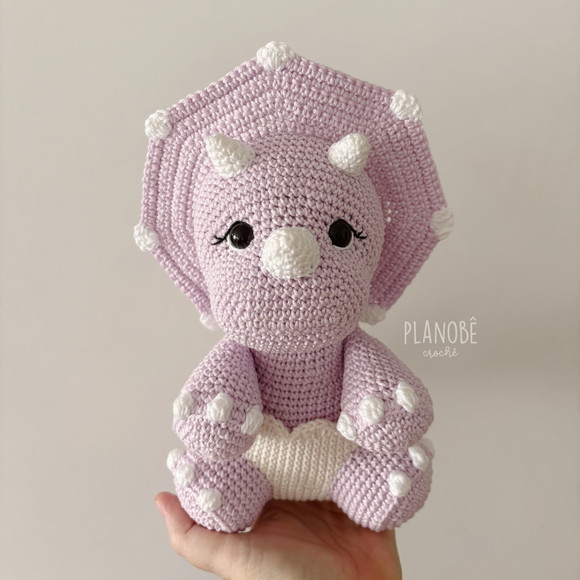 Dino Baby Triceratops - Amigurumi - Imagem 2