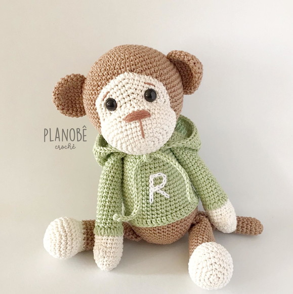 Macaco Bob com Moletom Amigurumi Crochê