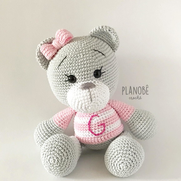 Ursinha Lilly [Cinza] com Blusão - Amigurumi