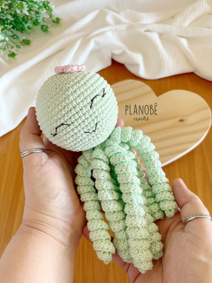 Polvo Soninho Amigurumi Crochê