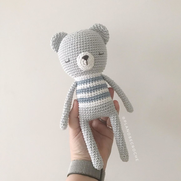 Ursinho Oliver Amigurumi - Imagem 4