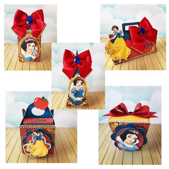 Branca de Neve - Kit Pegue e Monte - 30 Itens