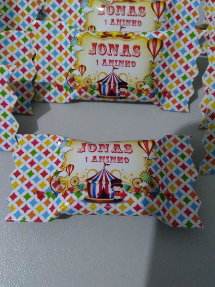 Balas Personalizadas Circo Menino
