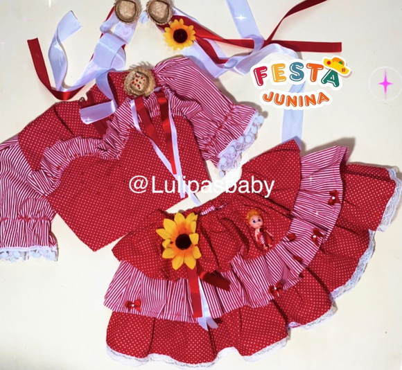 Cropped com saia junina infantil