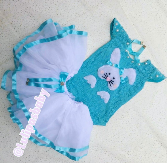 Roupa de Páscoa infantil