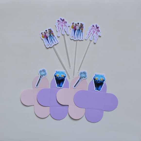 Huntrix Combo Forminhas + Toppers