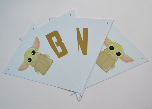 Bandeirolas Baby Yoda