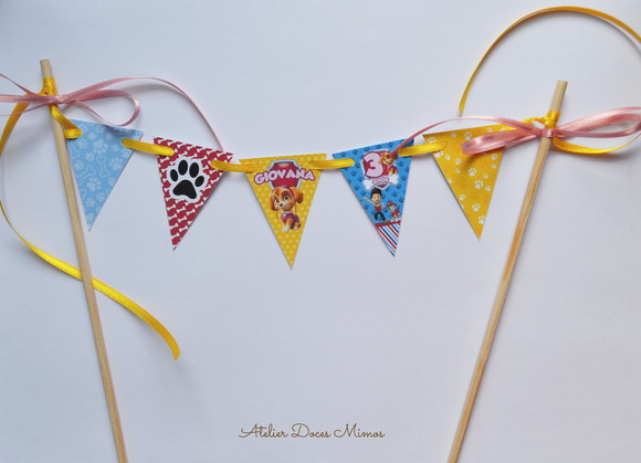 Topo de Bolo Patrulha Canina - Mini Bandeirinhas - Imagem 2