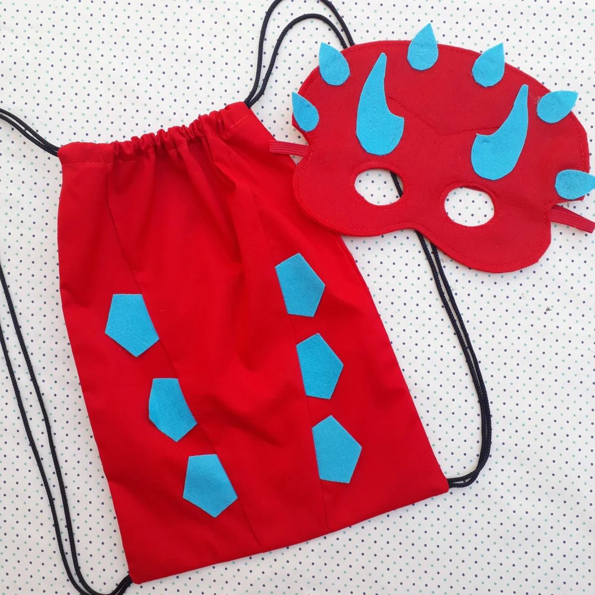 Kit máscara + mochila dinossauro lembrancinha de aniversário