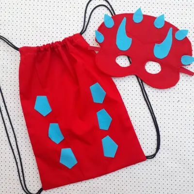 Kit máscara + mochila dinossauro lembrancinha de aniversário