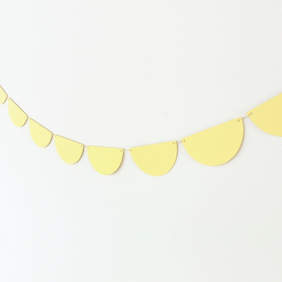 Varal Meia Lua - Amarelo Claro - Imagem 2