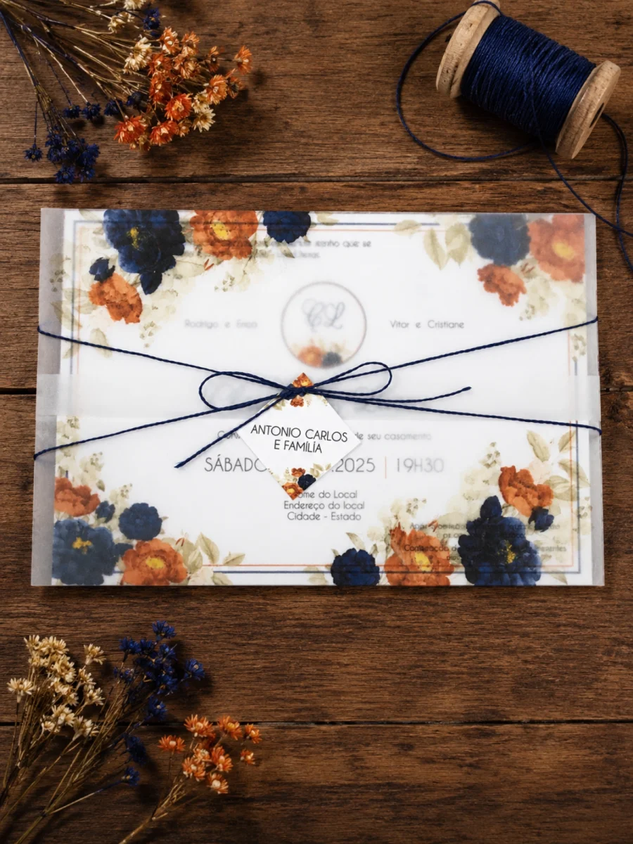 Convite de Casamento Floral Terracota e Azul Marinho com Envelope Vegetal - Imagem 1