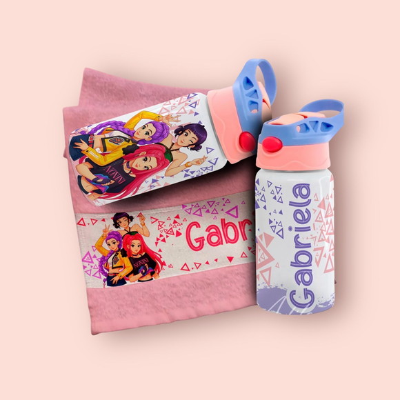 Kit Garrafinha e Toalhinha Personalizada Guerreiras do K Pop