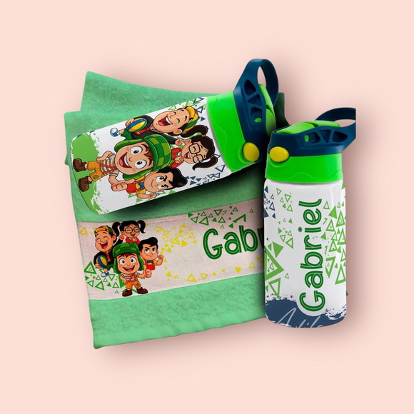 Kit Garrafinha e Toalhinha Personalizada Chaves