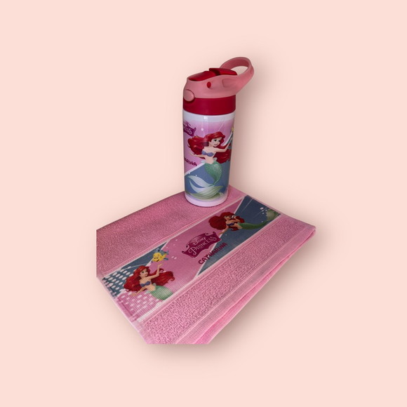 Kit Garrafinha e Toalhinha Personalizada Pequena Sereia