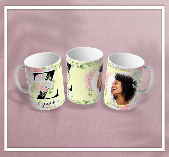 Caneca Personalizada de Porcelana Alfabética Floral
