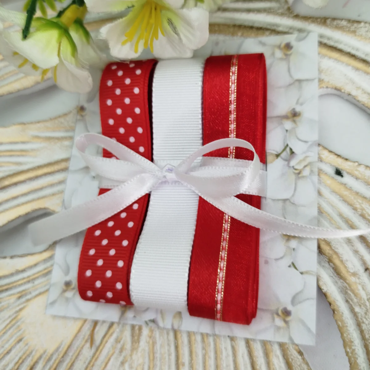Kit de Fitas Vermelha e Branca Poá — Gorgurão e Voil com Cetim - Imagem 2