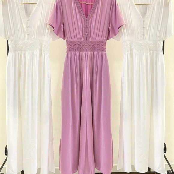 vestido longo tecido renda botões manga curta