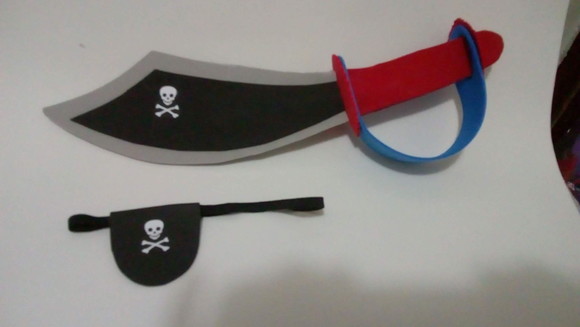 50 Espadas Pirata + Tapa Olho Pirata - Imagem 3