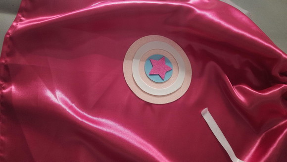 Capa e Máscara Capitão América Rosa - Imagem 5
