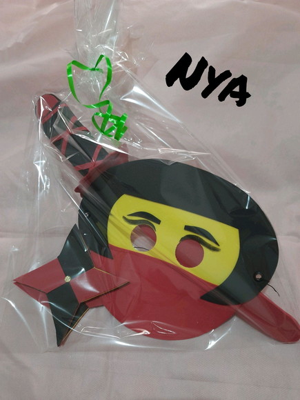 Kit Ninjagoo Estrela,máscara e Espada - Imagem 4