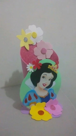 Centro de Mesa Princesas - Imagem 4