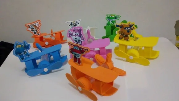 Lembrancinha tubete super wings - Imagem 1