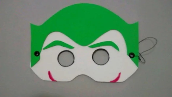 Máscara coringa em EVA - Imagem 2