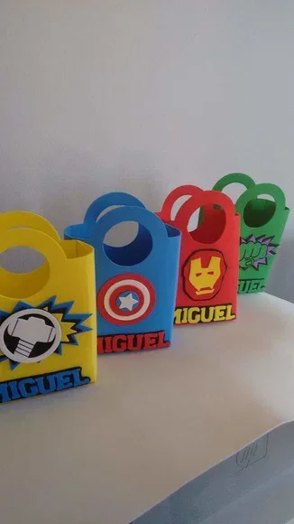 Sacolinha surpresa vingadores - Imagem 2