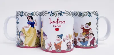 Caneca personalizada aniversario Branca de Neve