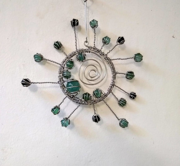 Suncatcher Segundo Sol Pequeno em Tons de Verde - Imagem 2
