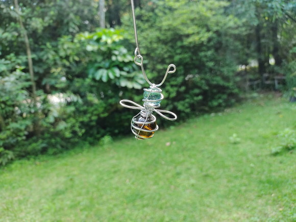 Móbile Suncatcher Abelhinhas Coloridas - Imagem 3
